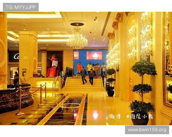 英皇娱乐酒店黄金大道全景介绍与住宿体验指南
